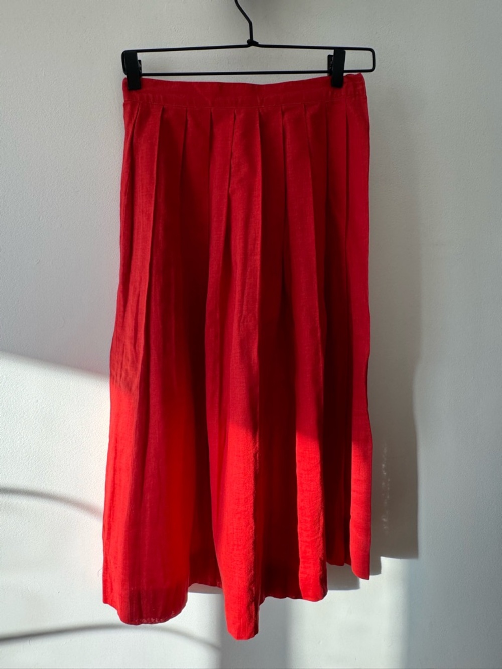 Christian Dior Linen Cotton Vintage Red Pleated Women's Skirt size 8 Petites